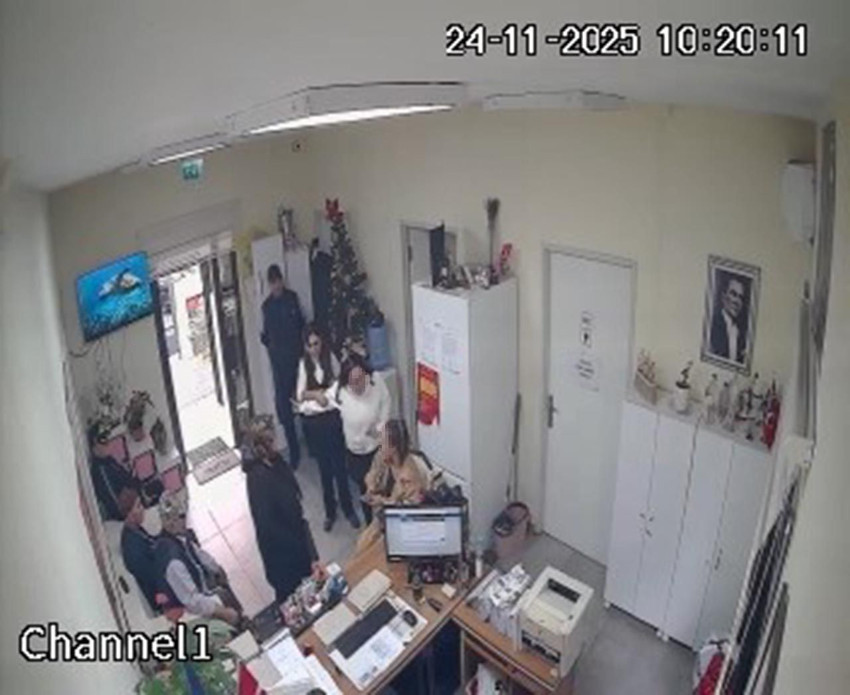 Kadın muhtardan ret cevabı aldı, tekme tokat saldırdı! - Resim: 4