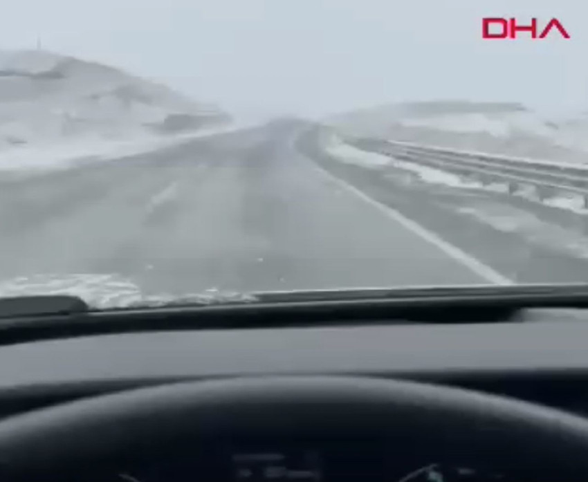 Görüntüler Sibirya'dan değil, Türkiye'den... Her yer bembeyaz oldu - Resim: 1