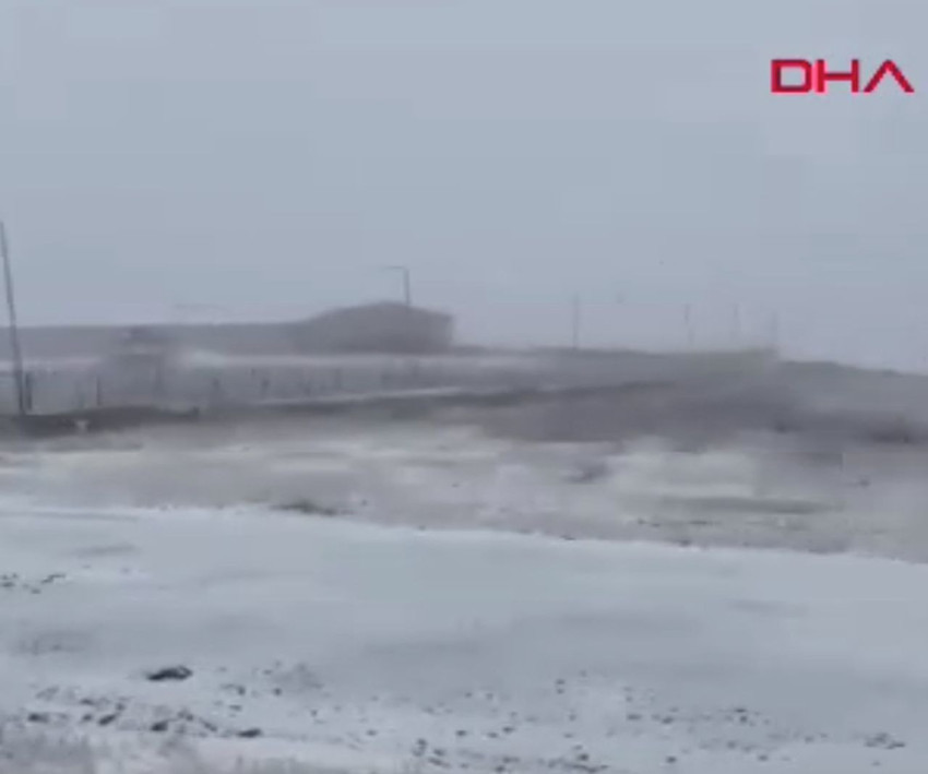 Görüntüler Sibirya'dan değil, Türkiye'den... Her yer bembeyaz oldu - Resim: 4