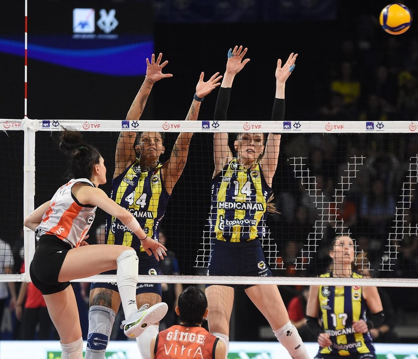 Kupa Voley'de şampiyon Fenerbahçe oldu - Resim: 1