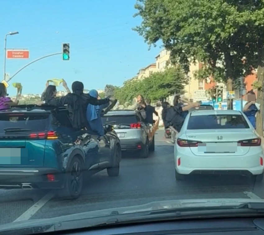 İstanbul'un çok sayıda ilçesinde aynı rezalet: Düğün magandaları iş başında - Resim: 3