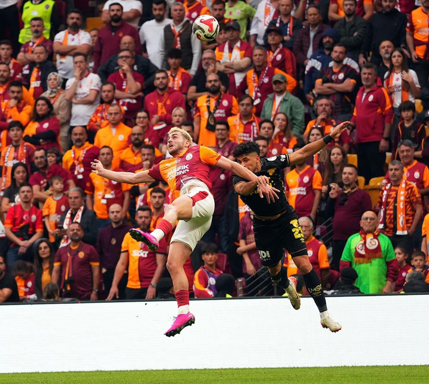 Galatasaray'ın yıldızı devre arasında yuvadan uçuyor! Yerine gelecek isim de belli! - Resim: 3