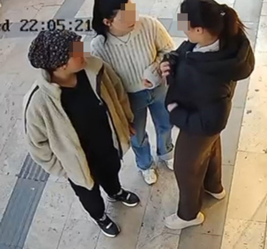 Eşi olacak cani sokak ortasında bıçakla saldırdı, esnaf kadını ölmekten meyve kasalarıyla kurtardı - Resim: 2