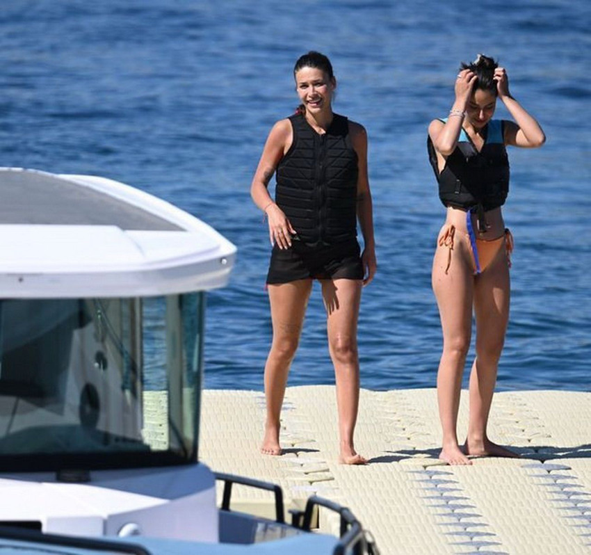 Devrim Özkan'dan Bodrum'da jetsurf şov: Adrenalin dolu anlarını paylaştı - Resim: 3