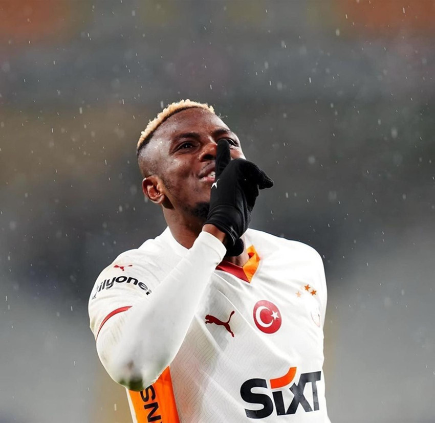 Victor Osimhen transferinin neden açıklanmadığı ortaya çıktı - Resim: 4
