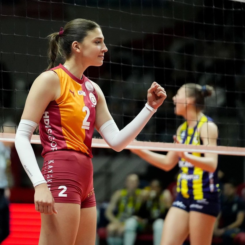 Galatasaray'da İlkin Aydın depremi: Taraftar hesap sordu - Resim: 1