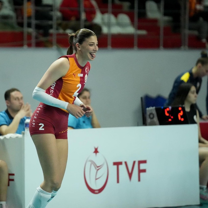 Galatasaray'da İlkin Aydın depremi: Taraftar hesap sordu - Resim: 2