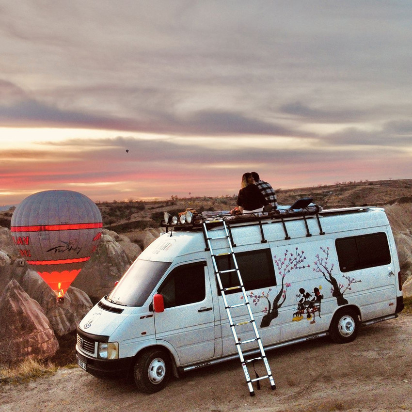 Onlar Türkiye'de işlerinden istifa edip öyle bir maceraya atıldılar ki... - Resim: 1