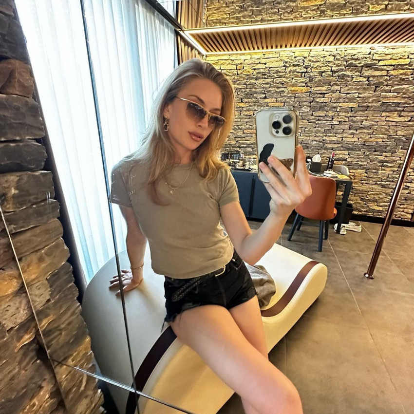 Bahar'ın Dora'sı Yasemin Kay Allen termal havuzdaki cesur paylaşımlarıyla olay oldu - Resim: 3