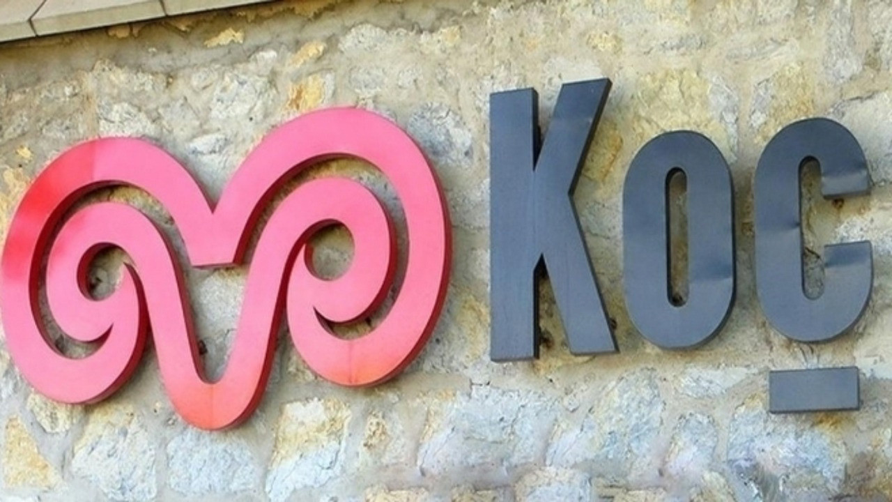 Koç Holding ve Ford Otosan logoları