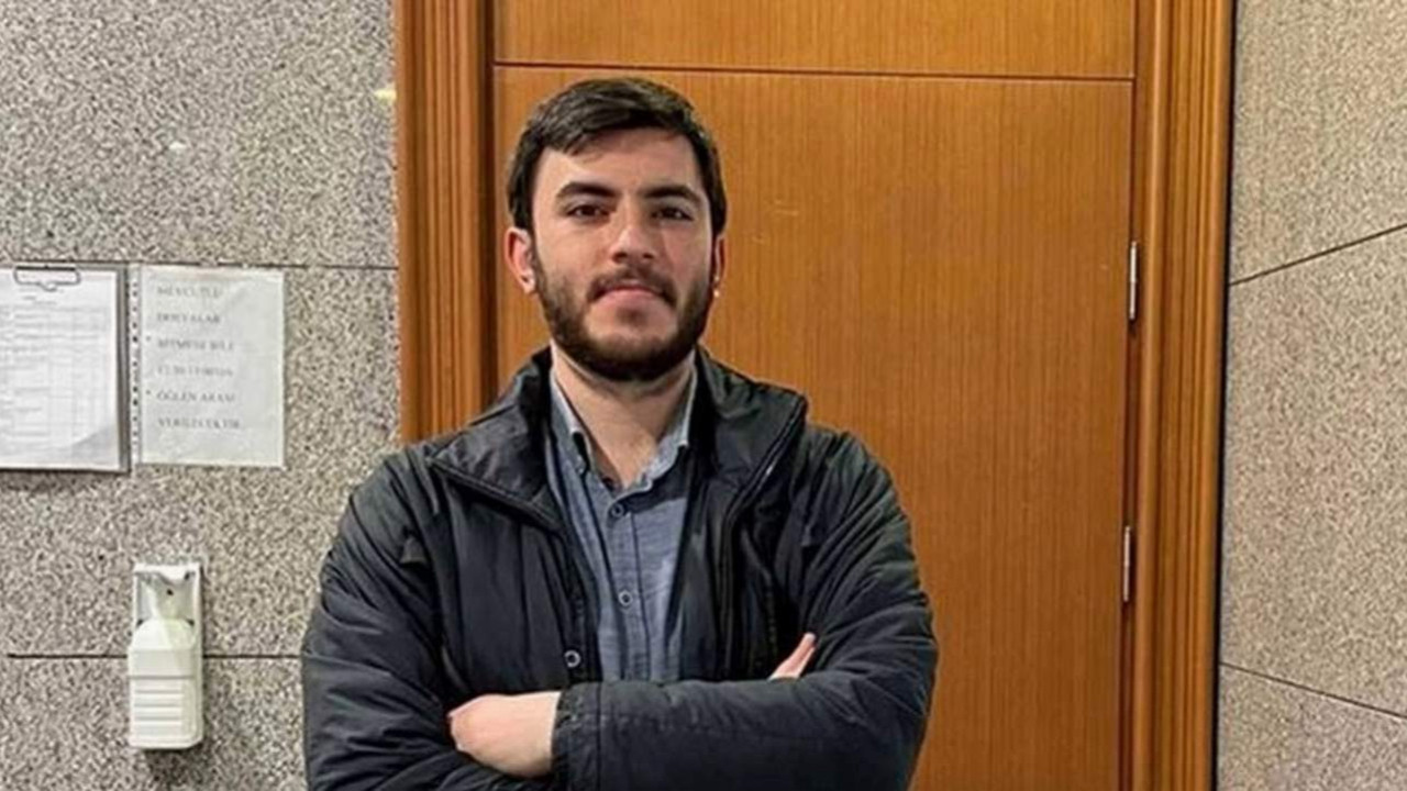 Gazeteci İsmail Arı'nın basın kartının iptal edildiği haberi.