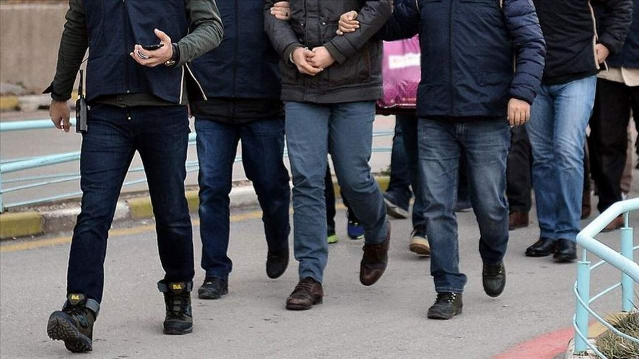 Ankara'da peş peşe FETÖ operasyonu: 166 gözaltı