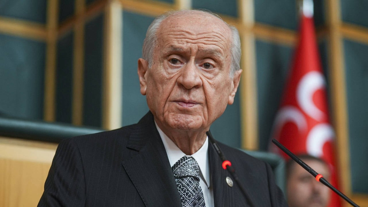 MHP Genel Başkanı Devlet Bahçeli konuşma yaparken