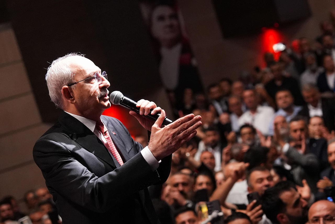 Kemal Kılıçdaroğlu CHP genel merkezinde çalışmalarını sürdürüyor