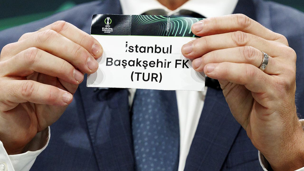 Başakşehir futbol takımı logosu