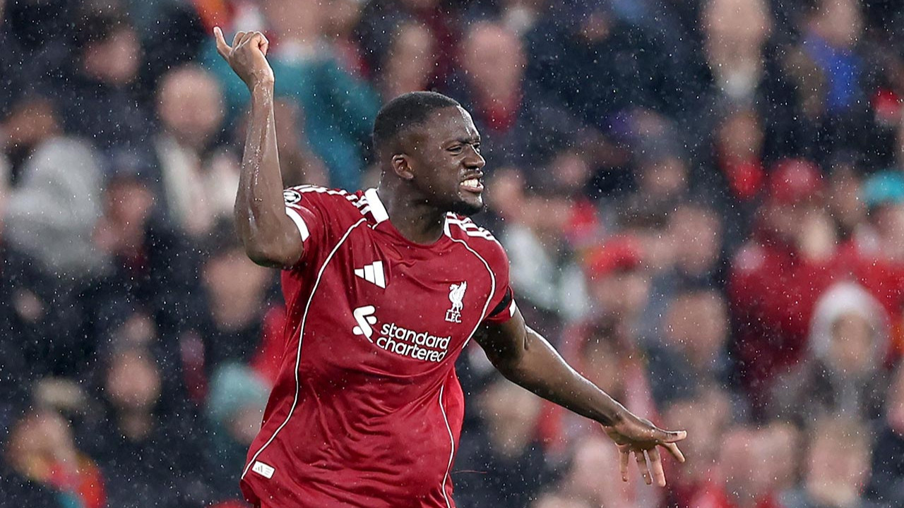 Real Madrid forması giyen Ibrahima Konaté