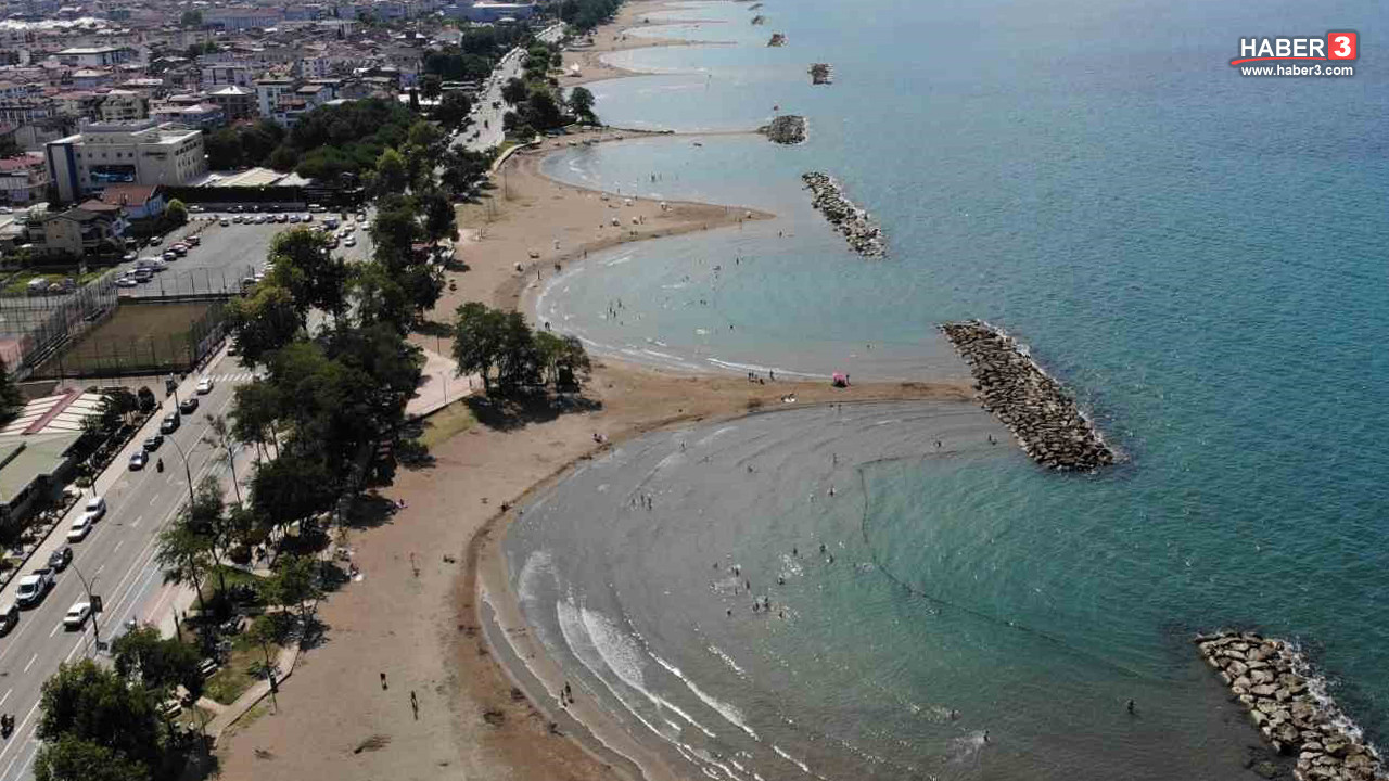 Ordu sahilinde dalgalı deniz manzarası