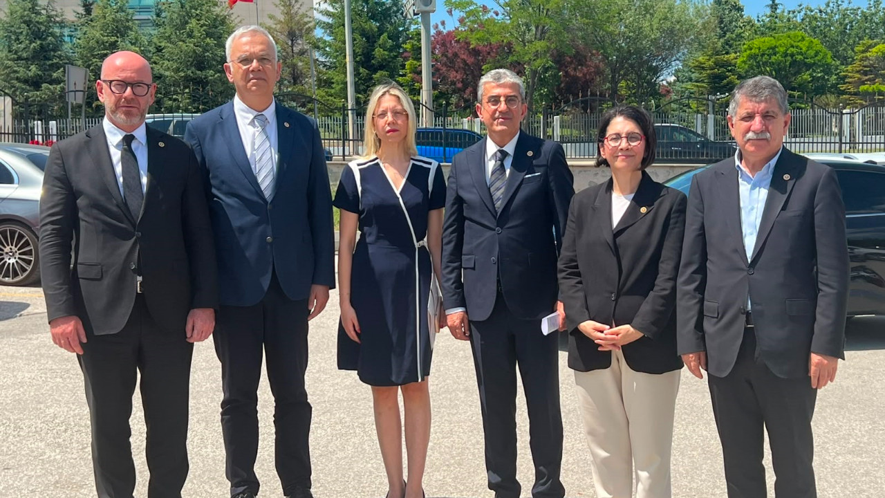 CHP İstanbul Milletvekili Gökhan Günaydın AYM önünde
