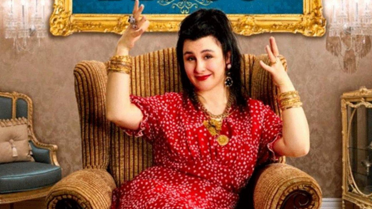 Yasemin Sakallıoğlu Düğün Şarkıcısı film afişi veya çekimlerinden bir kare
