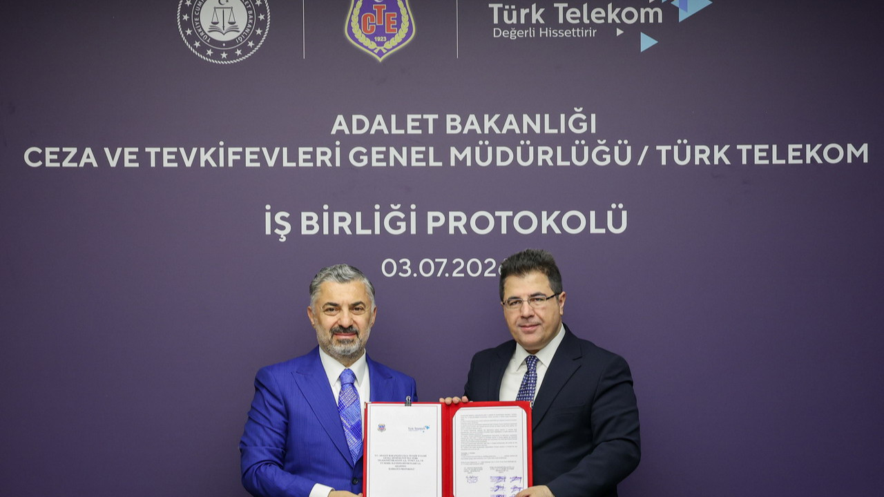 Türk Telekom logosu ve ceza infaz kurumu binası silüeti