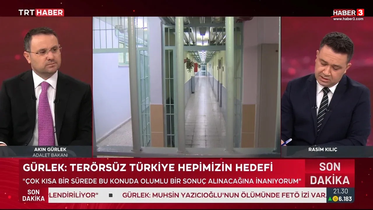 Adalet Bakanı Akın Gürlek konuşma yaparken