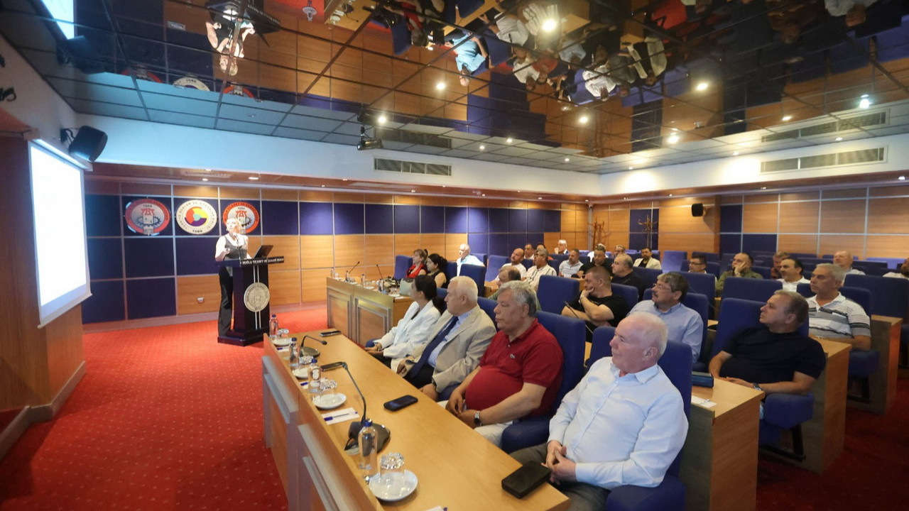 Muğla İstihdam Ofisleri, Muğla Ticaret ve Sanayi Odası (MUTSO) ve Bodrum Ticaret Odası (BODTO) temsilcileri iş birliği protokolü imzalıyor.