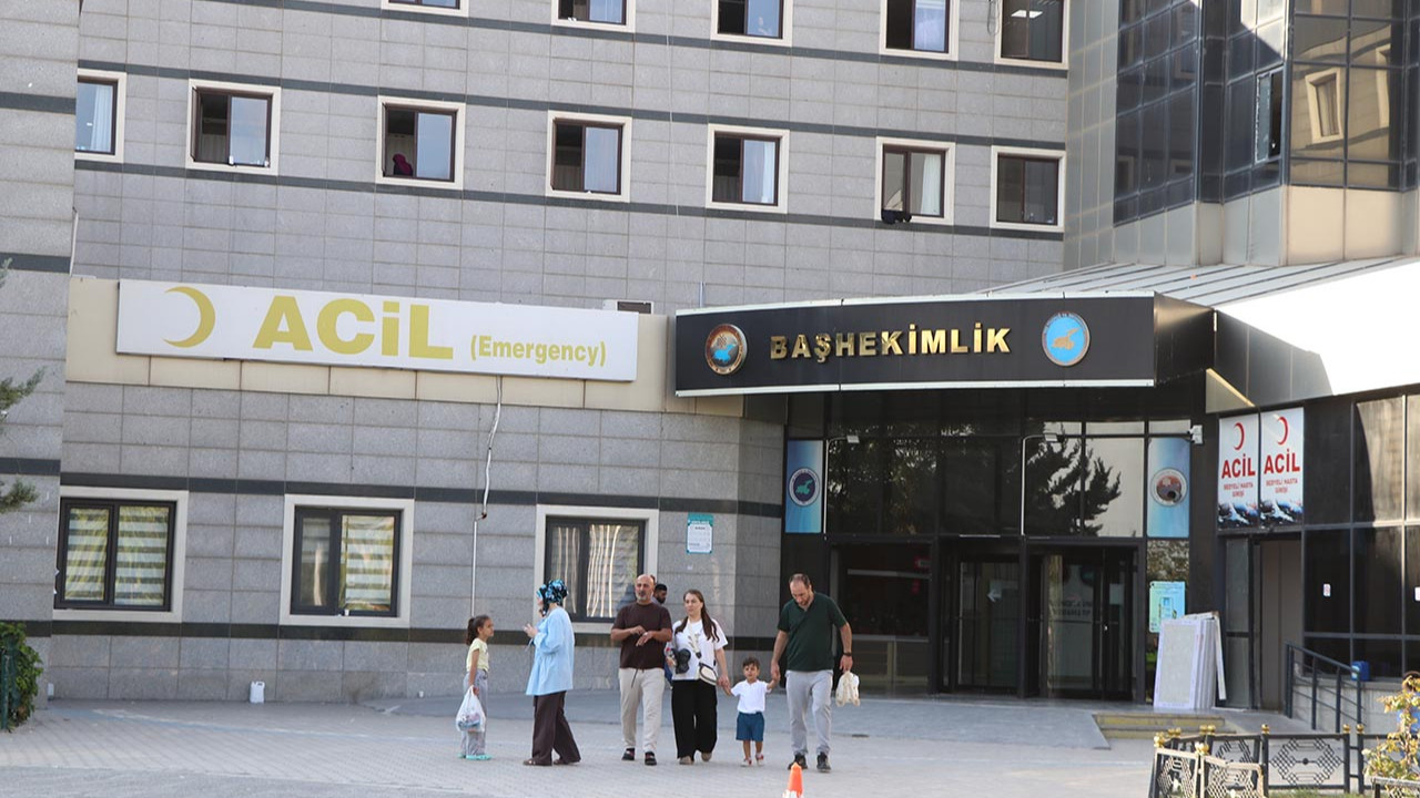 Van Gölü’nde facia: İki kardeş öldü, baba yoğun bakımda