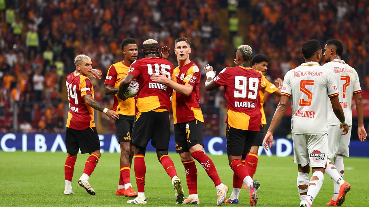 Galatasaray'ın Şampiyonlar Ligi kadrosu resmen açıklandı