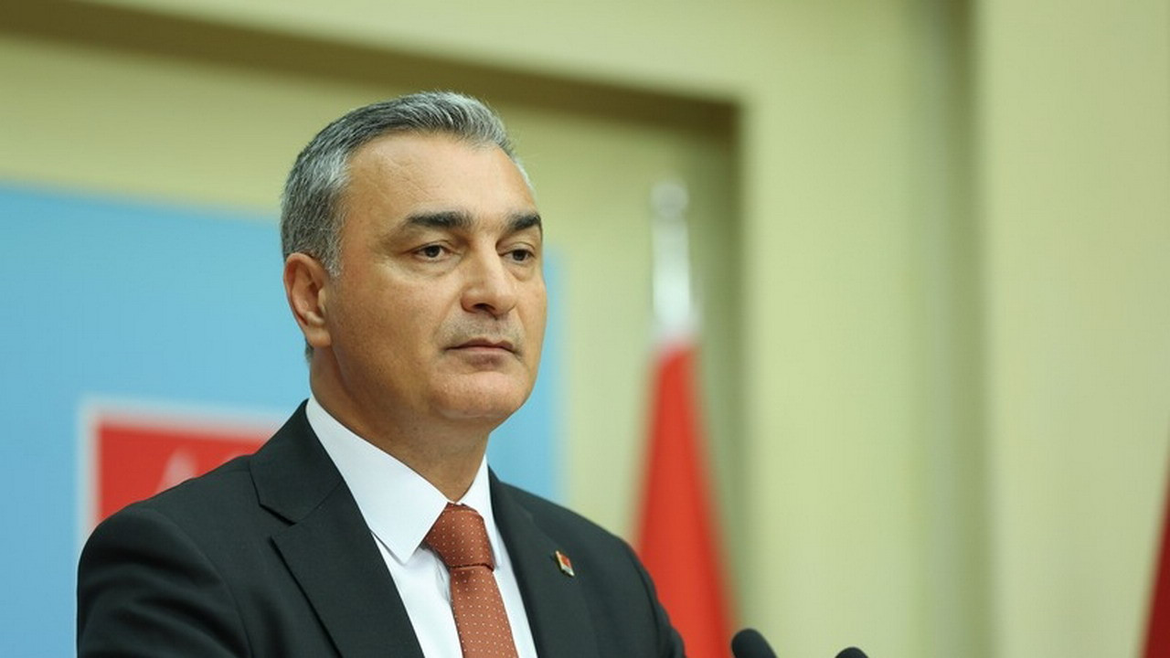 CHP'li Müslim Sarı'dan dikkat çeken baba evine dönüş açıklaması