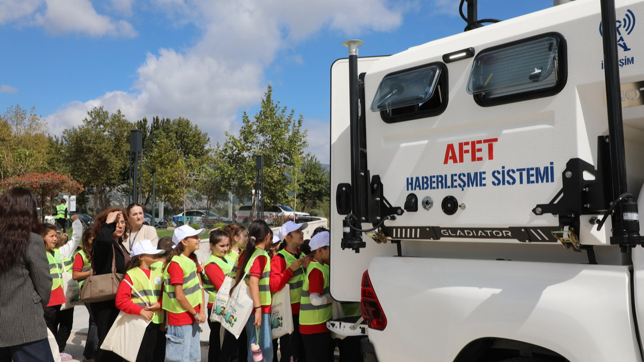 Muğla Büyükşehir Afetlere Karşı İletişim Gücünü Artırıyor